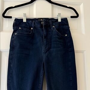 Gently Worn 7 For All Mankind Women’s Dark Indigo Skinny Jeans Size 26